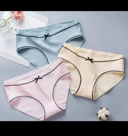 Tippsy Women's Cotton Bow Breathable Thread Cotton Hipster Panties (Pack of 3)