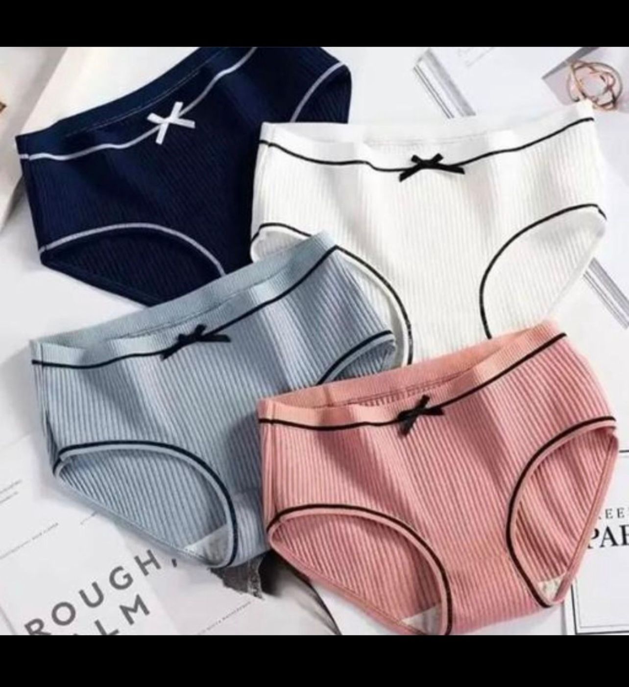 Tippsy Women's Cotton Bow Breathable Thread Cotton Hipster Panties (Pack of 3)